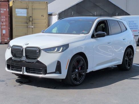 Used 2025 BMW X3 M50 w/ Premium Package image 5