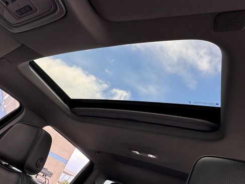 Used 2024 GMC Sierra 2500 Denali w/ Denali Reserve Package image 28