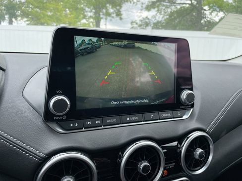 Used 2025 Nissan Sentra SV w/ Trunk Package image 25