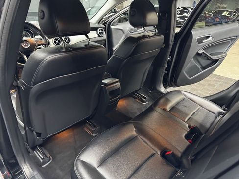 Used 2015 Mercedes-Benz GLA 250 image 42