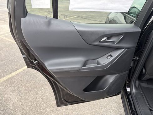 New 2026 Chevrolet Equinox LT w/ LPO, Floor Liner Package FWD image 21