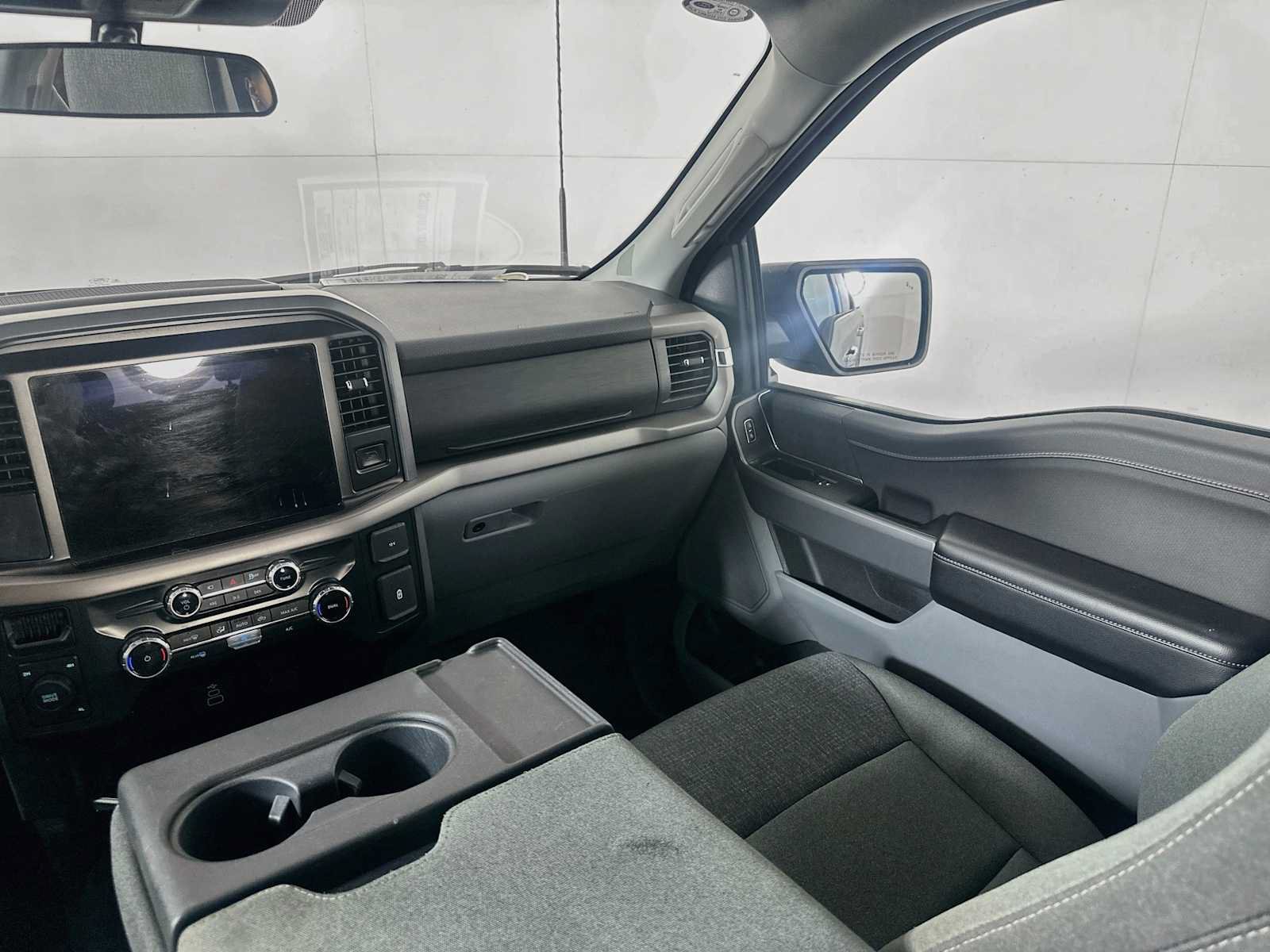 Used 2025 Ford F150 XLT w/ Equipment Group 301A Standard AWD/4WD image 20