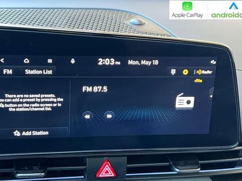 Certified 2024 Hyundai Elantra Limited FWD image 23