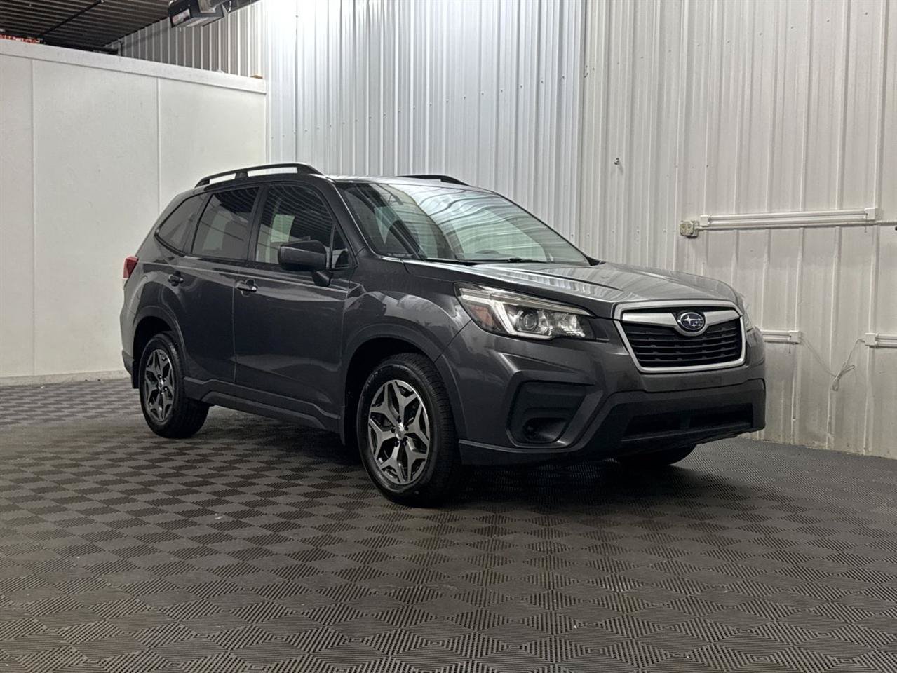 Used 2020 Subaru Forester Premium AWD/4WD image 24
