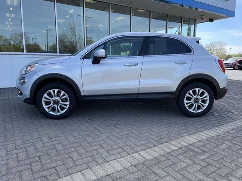 Used 2016 FIAT 500X Lounge AWD/4WD image 2