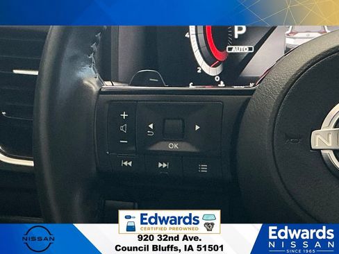 Used 2023 Nissan Rogue Platinum w/ Platinum Premium Package AWD/4WD image 23