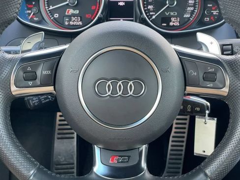 Used 2015 Audi R8 V10 w/ Full Leather Package AWD/4WD image 30