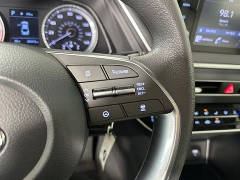 Certified 2023 Hyundai Sonata SE w/ Cargo Package image 16