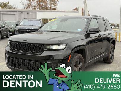 Used 2023 Jeep Grand Cherokee Altitude