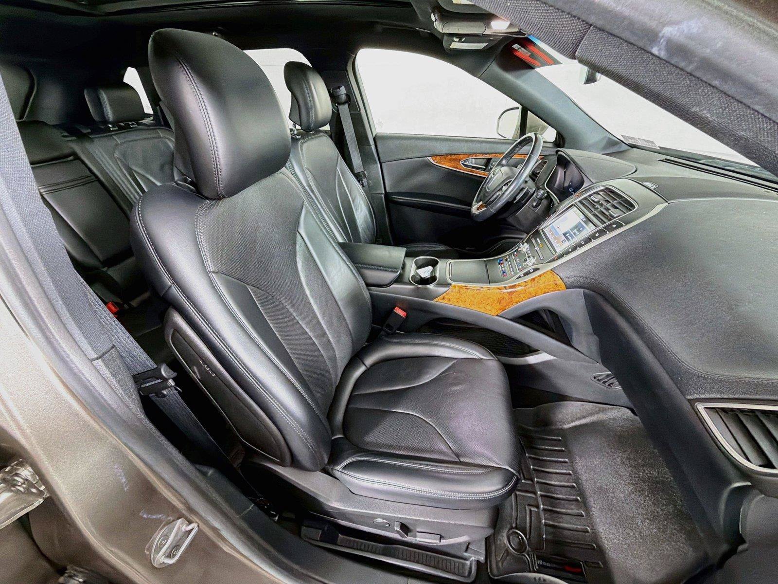 Used 2019 Lincoln Nautilus Reserve AWD/4WD image 31