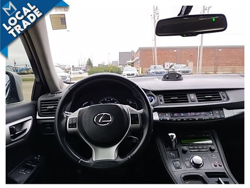 Used 2011 Lexus CT 200h image 15