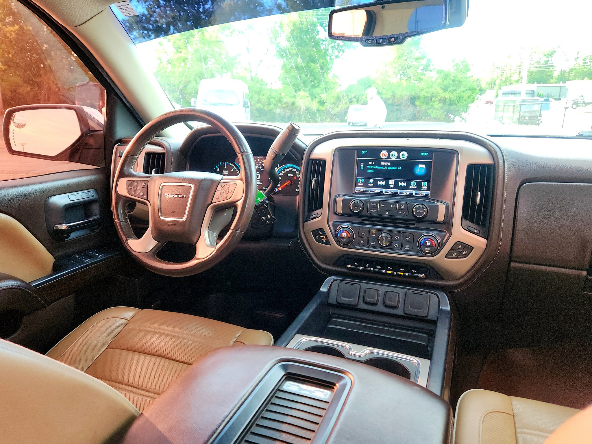 Used 2017 GMC Sierra 1500 Denali AWD/4WD image 4