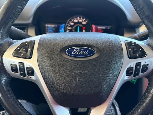 Used 2013 Ford Edge SEL image 18