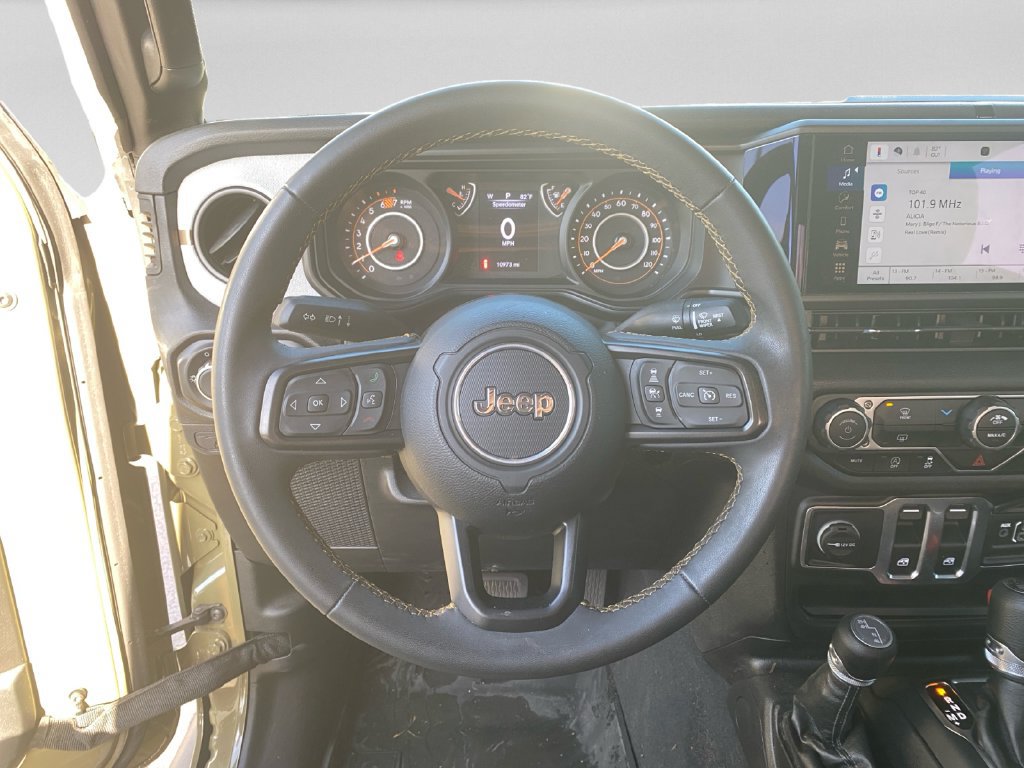 Used 2025 Jeep Wrangler Sport AWD/4WD image 12
