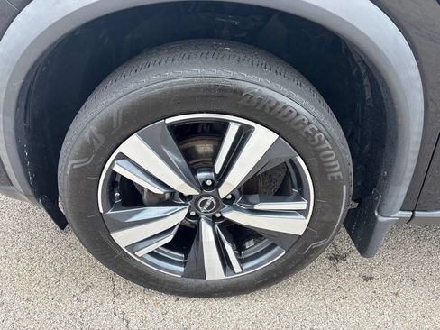 Certified 2023 Nissan Rogue SL w/ SL Premium Package AWD/4WD image 11
