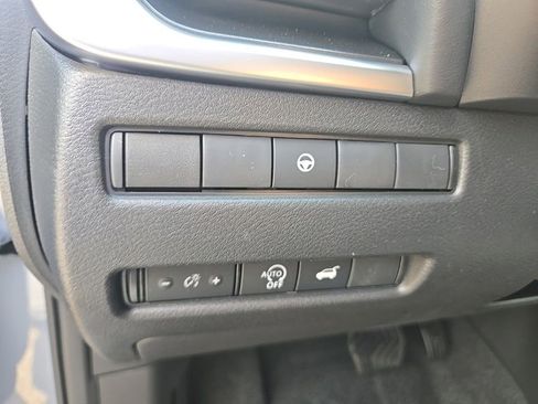 New 2026 Nissan Rogue SV w/ Cold Weather Package AWD/4WD image 15