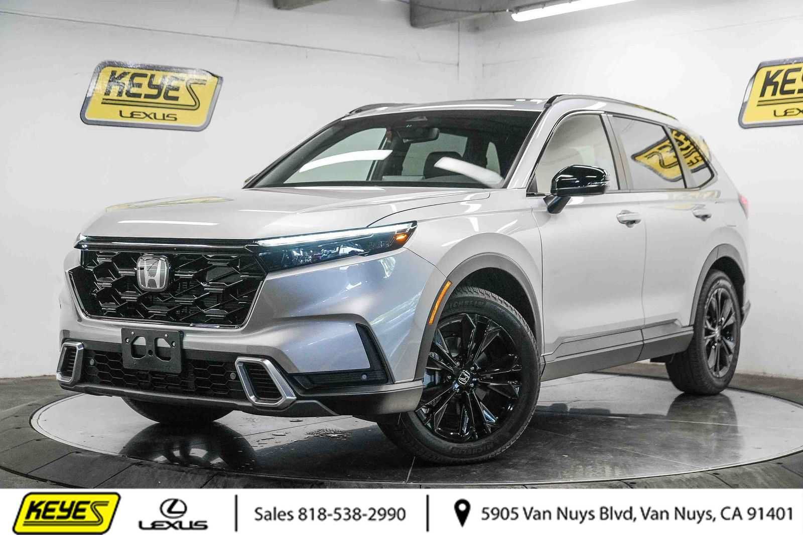 Used 2026 Honda CR-V Sport Touring image 1