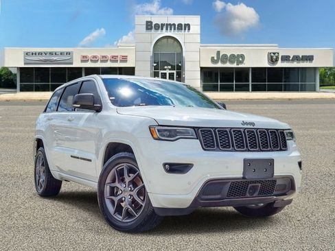 Certified 2021 Jeep Grand Cherokee Limited w/ Quick Order Package 28K 80th AWD/4WD image 2