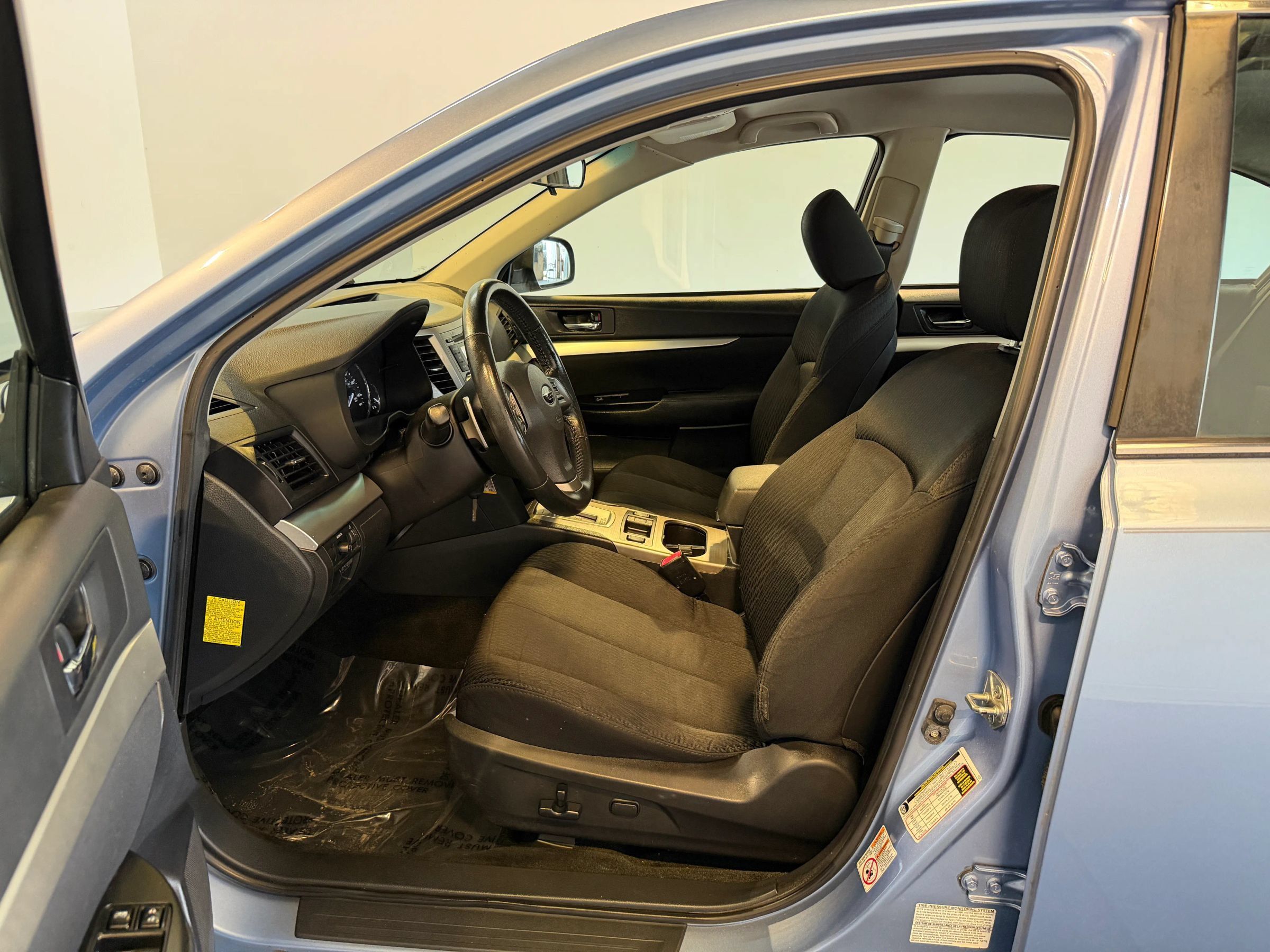 Used 2012 Subaru Legacy 2.5i Premium AWD/4WD image 10