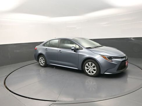 Used 2024 Toyota Corolla LE FWD image 22