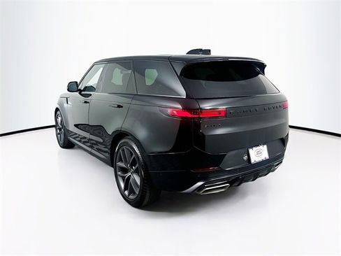 Used 2025 Land Rover Range Rover Sport SE image 7