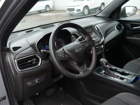 Used 2024 Chevrolet Equinox RS image 10