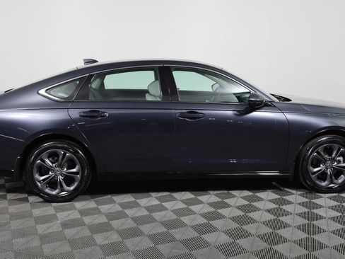 Used 2025 Honda Accord EX-L image 4