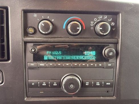 Used 2024 Chevrolet Express 2500 w/ Driver Convenience Package RWD image 17