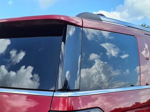 Used 2021 Ford Expedition Limited image 30