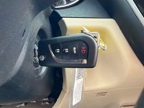 Used 2024 Toyota Camry LE FWD image 8