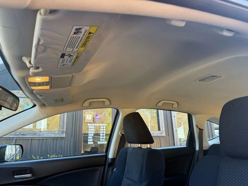 Used 2015 Honda CR-V LX image 18