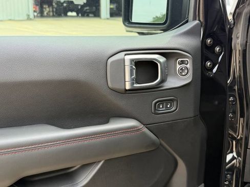New 2026 Jeep Wrangler Unlimited Rubicon 392 w/ Quick Order Package 27X Moab AWD/4WD image 12