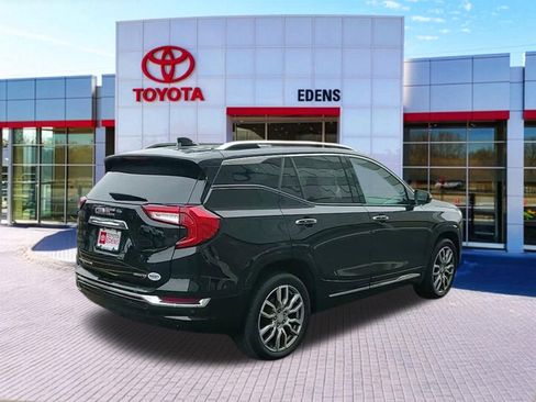 Used 2023 GMC Terrain Denali w/ LPO, Floor Liner Package AWD/4WD image 3