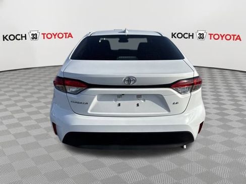Used 2024 Toyota Corolla LE image 6