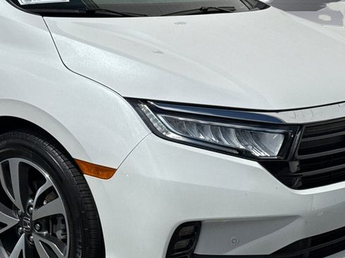 Certified 2023 Honda Odyssey Touring image 10