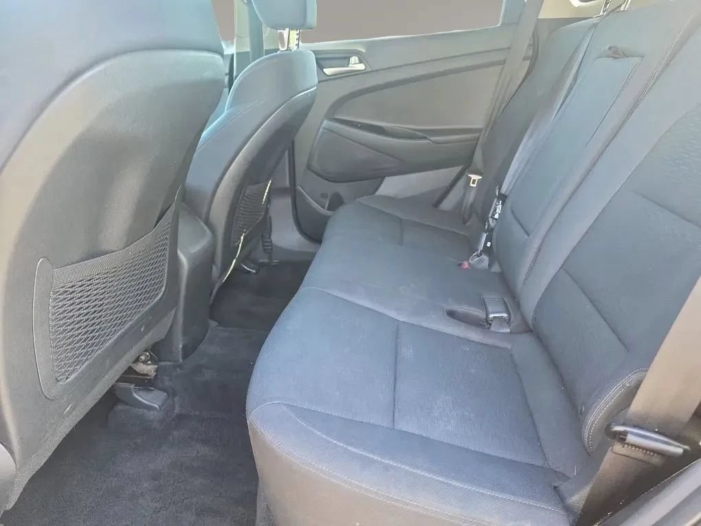 Used 2019 Hyundai Tucson SE AWD/4WD image 10