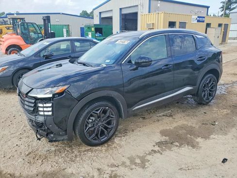 Used 2026 Nissan Kicks SR FWD image 1