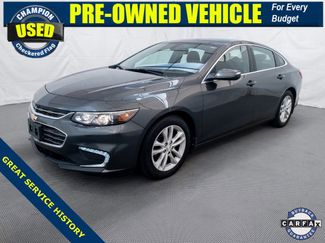 Used 2017 Chevrolet Malibu LT video 1