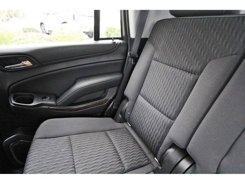 Used 2017 Chevrolet Tahoe LS RWD image 11