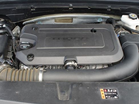 Used 2023 Buick Envision Avenir AWD/4WD image 28
