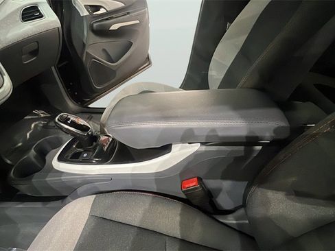 Used 2020 Chevrolet Bolt LT image 25