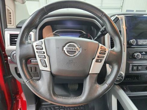 Used 2021 Nissan Titan SV w/ SV Convenience Package AWD/4WD image 23