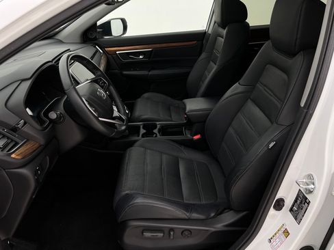 Used 2019 Honda CR-V Touring image 11
