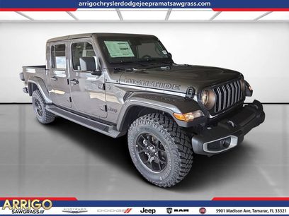 New 2025 Jeep Gladiator High Tide