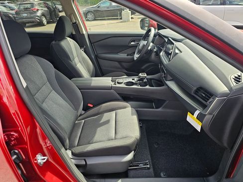New 2026 Nissan Rogue SV w/ Cold Weather Package AWD/4WD image 25