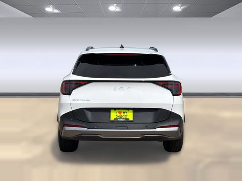 Used 2026 Kia Sportage EX w/ EX Panorama Roof Package FWD image 10