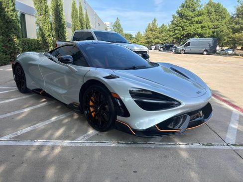 Used 2021 McLaren 765LT RWD image 4
