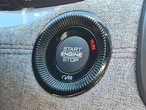 Used 2022 Jeep Compass Latitude image 26