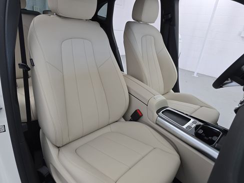 New 2026 Mercedes-Benz GLA 250 image 10