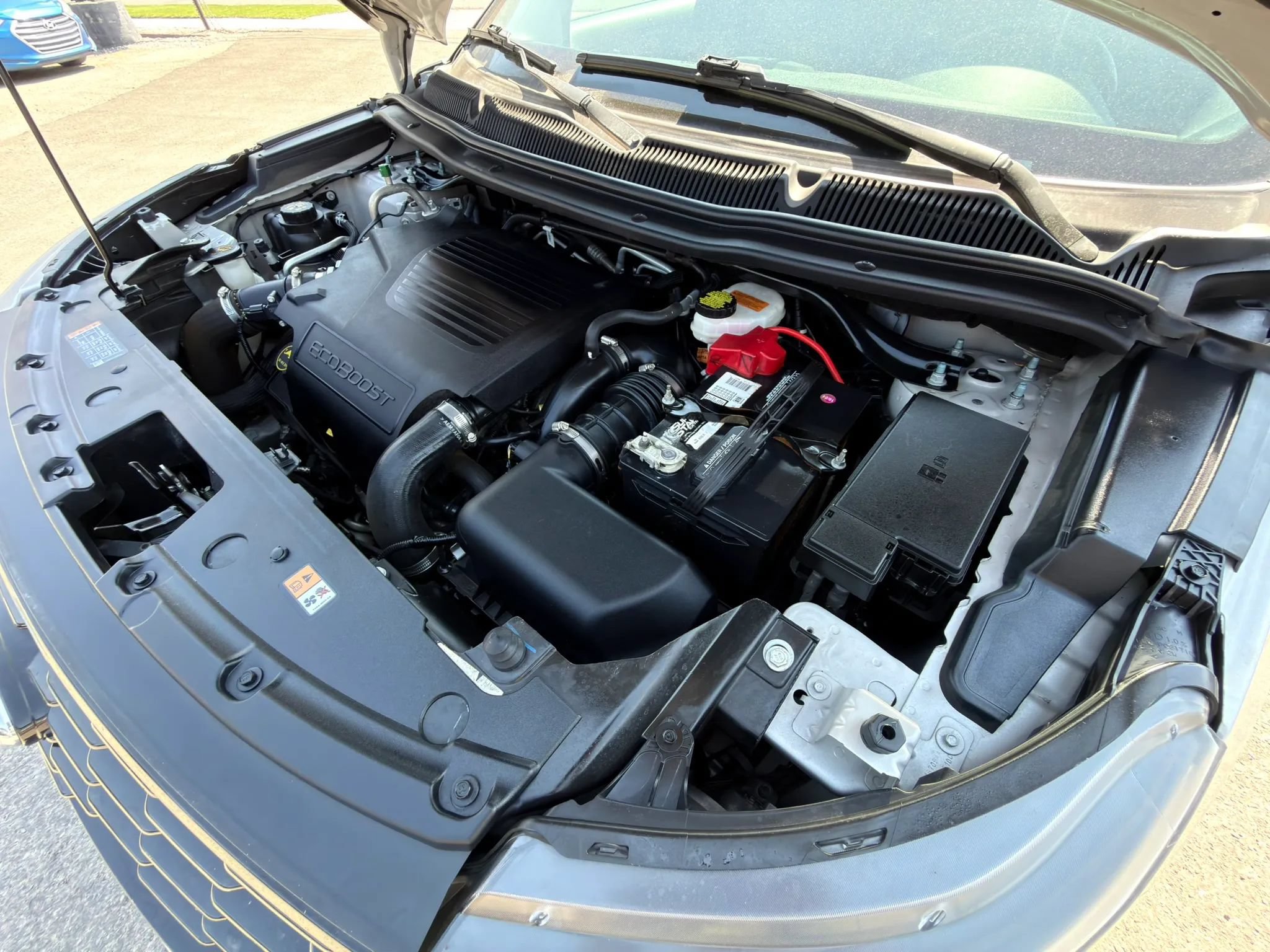 Used 2019 Ford Explorer Sport AWD/4WD image 4
